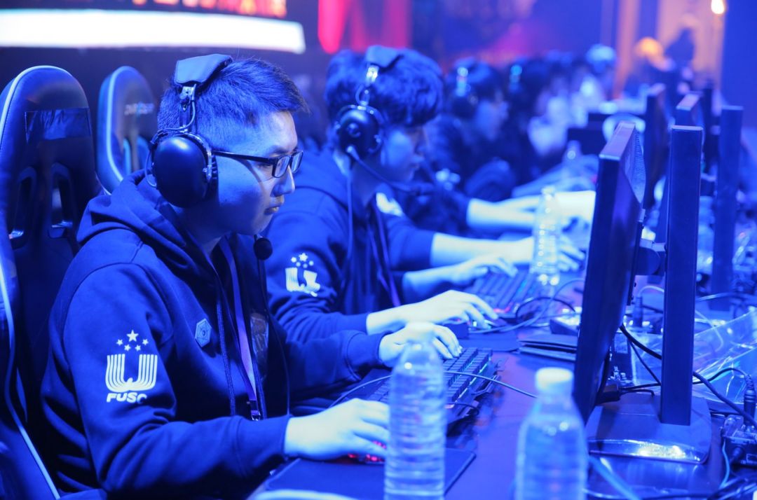 也是品牌战 也是品牌战