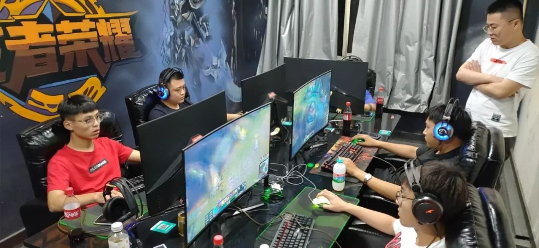 雄鹿的防守 雄鹿的防守